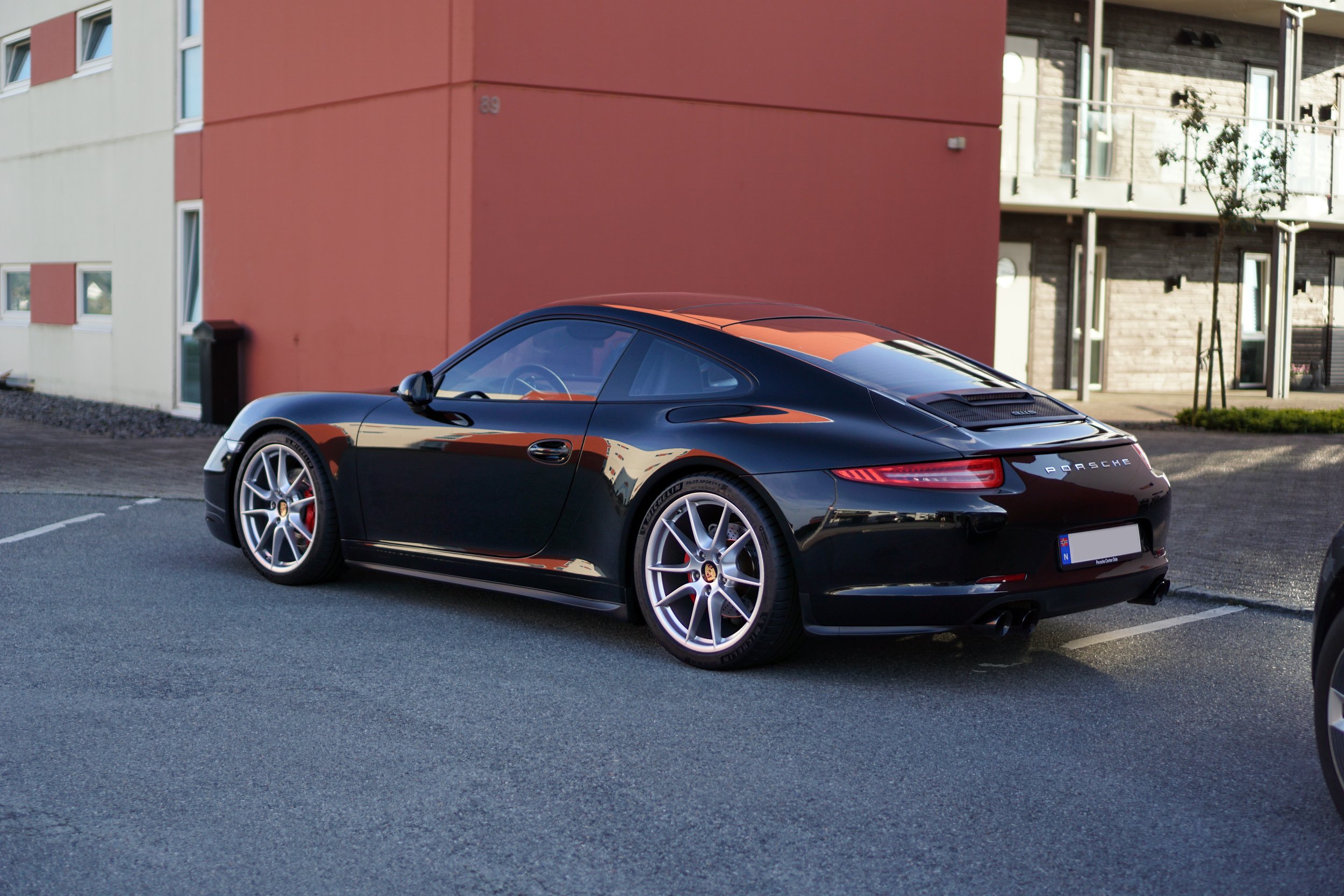 サチあれ 9912 A/C Solutions x CSF 911 3.2 Carrera Rear Decklid Parallel Flow Condens